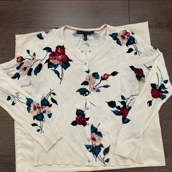 WHBM snap cardigan GUC some pilling - M - Picture 4 of 5